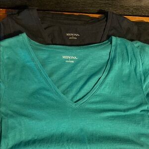 Merona Teal and Black V-Neck Tops 2 shirts sold in lot
